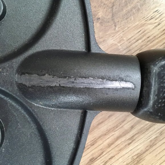 FUN Pancake Pan. Nordic-Ware Happy Face Quality Non-Stick Pan - Picture 8 of 10